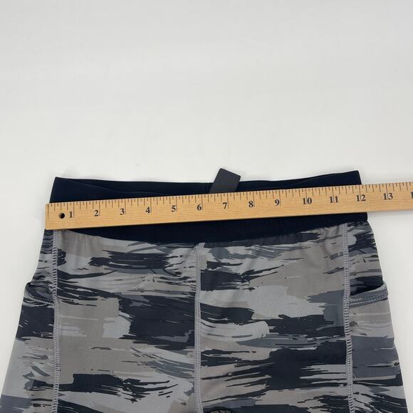 ALPHALETE Surface Pocket Legging Womens Size L Camo Mid Rise Ankle Length Grey - Picture 4 of 7